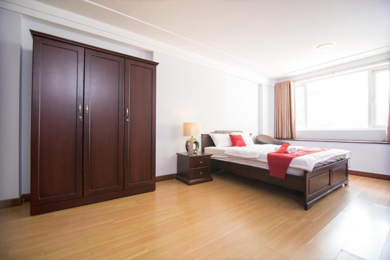 Reddoorz Near Hoa Lu Stadium Ho Chi Minh-Byen Eksteriør billede