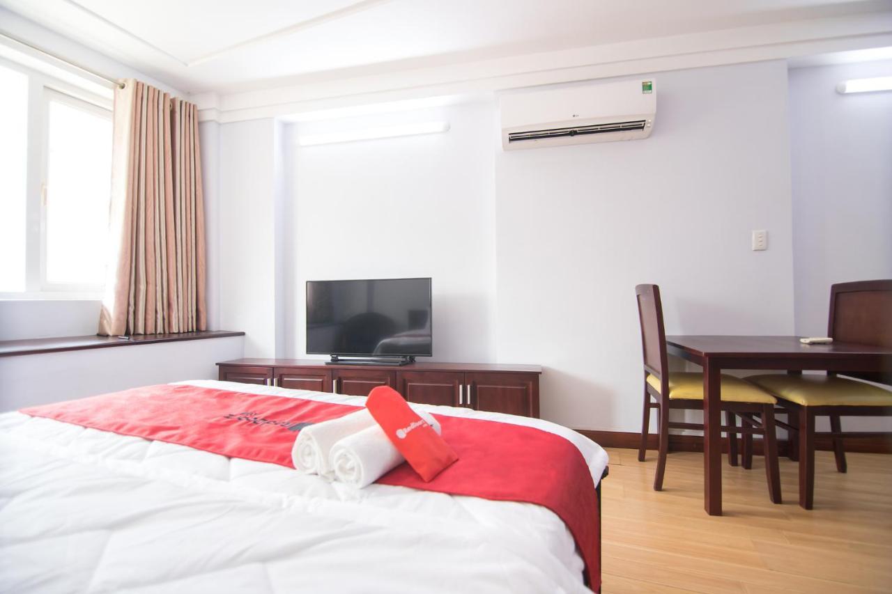Reddoorz Near Hoa Lu Stadium Ho Chi Minh-Byen Eksteriør billede